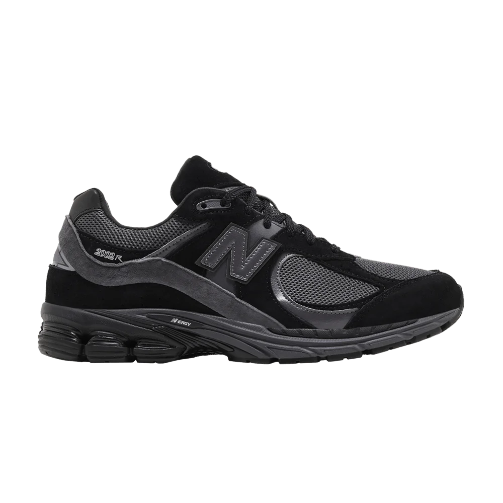 Кроссовки New Balance 2002R 'Black Magnet'
