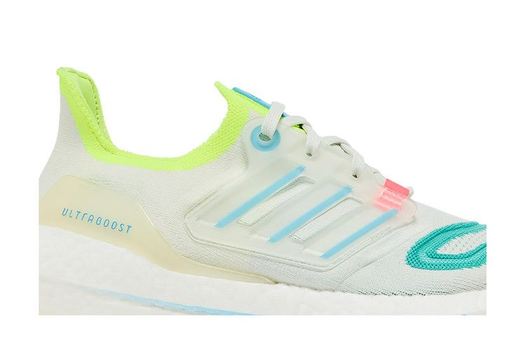 ultraboost-22-white-sky-rush-mint-gy8674_01