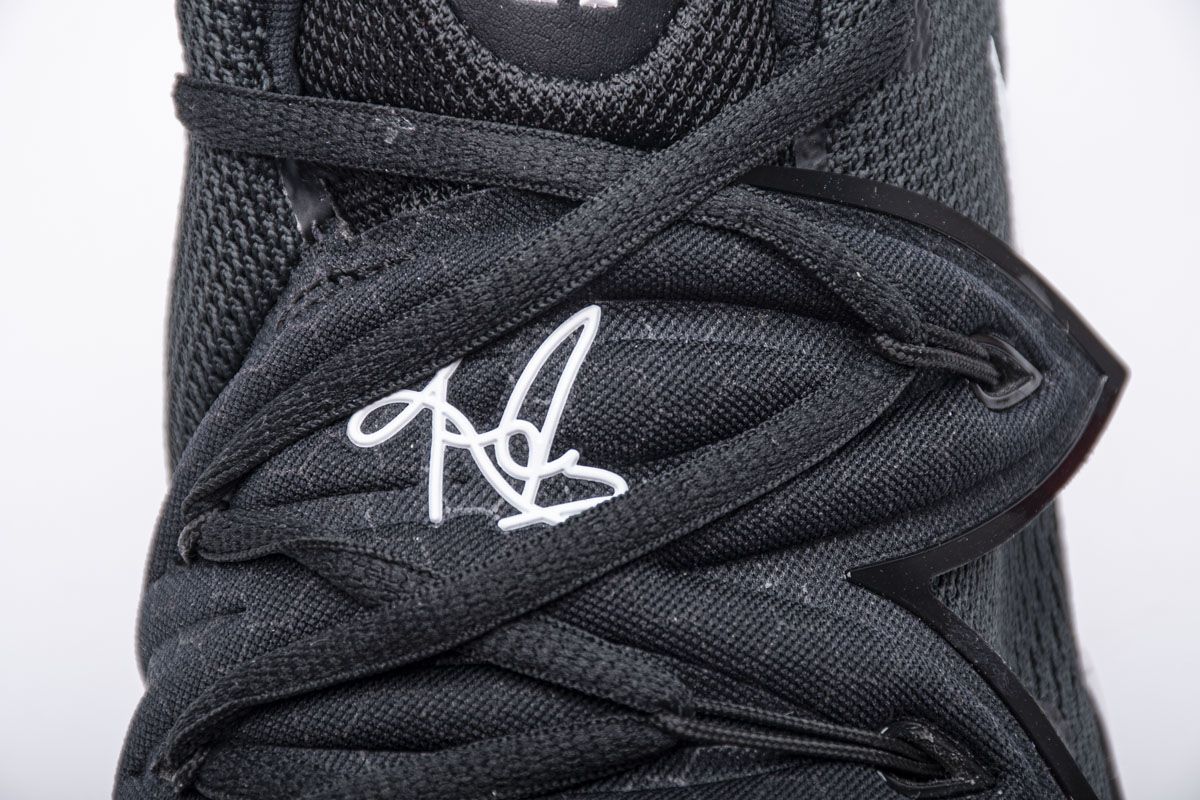 Kyrie-5-EP-Black-Magic-7
