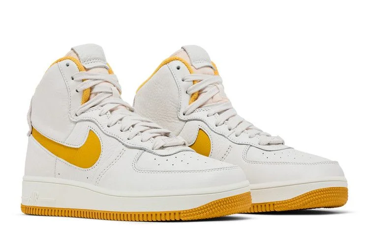 Krossovki-Nike-Wmns-Air-Force-1-Sculpt-Phantom-Yellow-Ochre-7