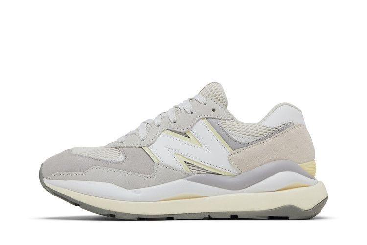 Кроссовки New Balance Wmns 57/40 'Moonbeam Dawn Glow'
