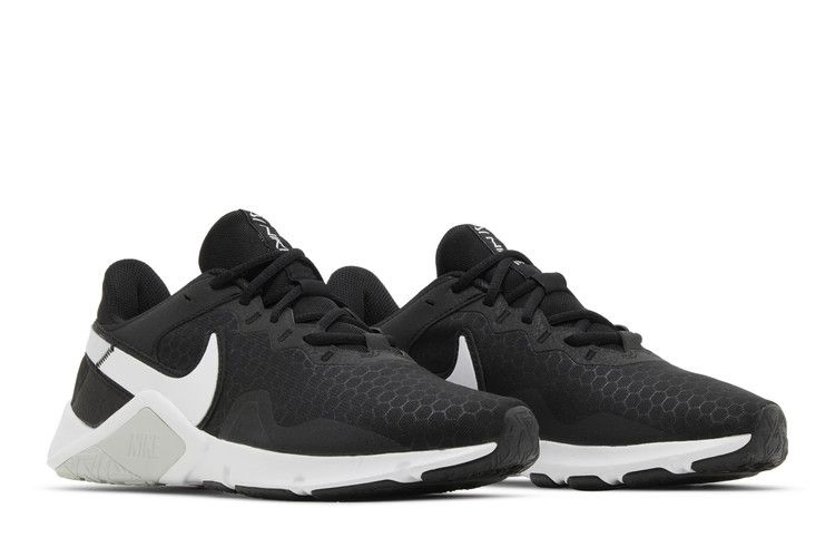 wmns-legend-essential-2-black-white-cq9545-001_07