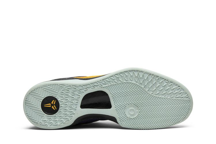 kobe-8-system-easter-555035-302_03