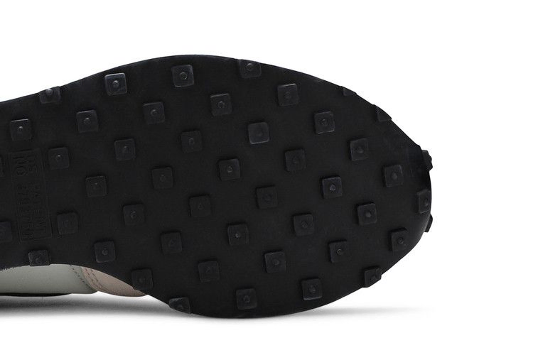 Кроссовки Nike Challenger OG 'Light Bone'