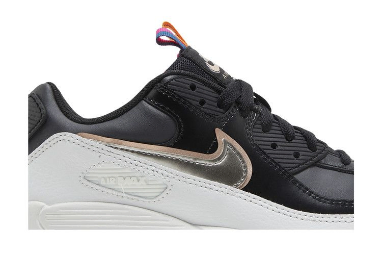 Кроссовки Nike Air Max 90 Leather SE GS 'Off Noir Metallic Pewter'