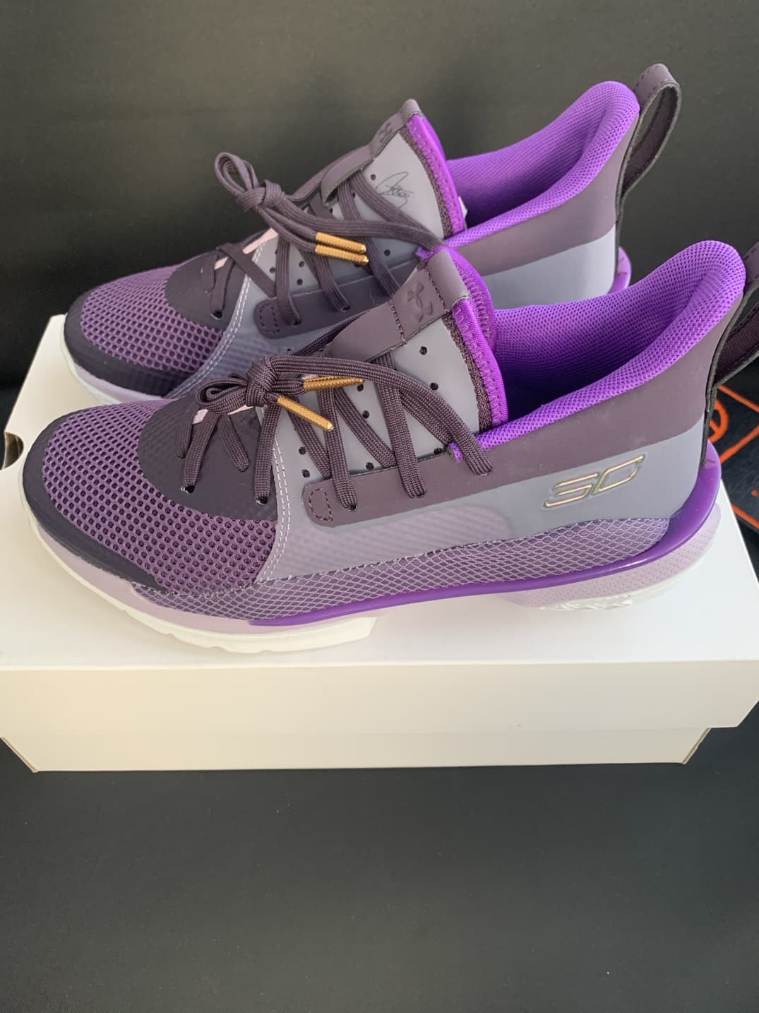 Under-Armour-Curry-7-GS-International-Womens-Day_13