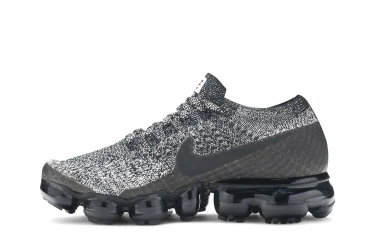 Krossovki-Nike-Wmns-Air-VaporMax-Oreo-2