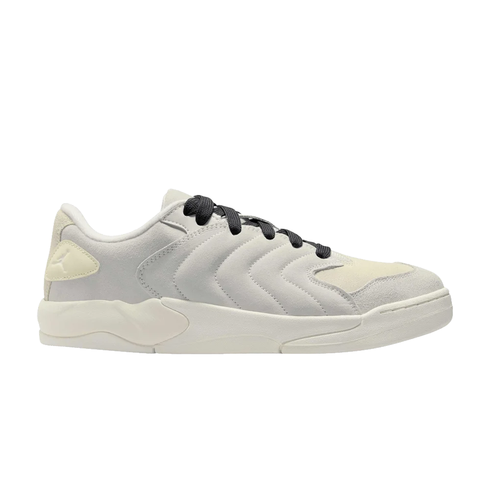 Krossovki-Nike-Jordan-Session-Phantom