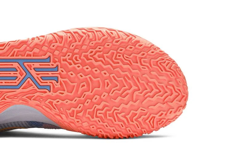 Кроссовки Nike Kyrie 7 Preheat 'Expressions'