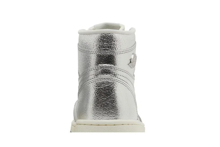 Krossovki-Wmns-Air-Jordan-1-Retro-High-OG-Chrome-6
