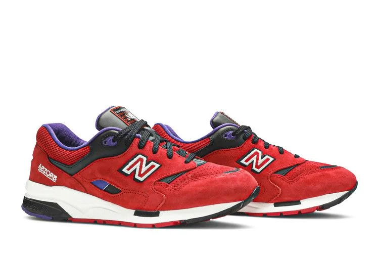Krossovki-New-Balance-1600-Red-7