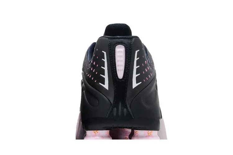 Кроссовки Nike Wmns Shox R4 'Sakura'