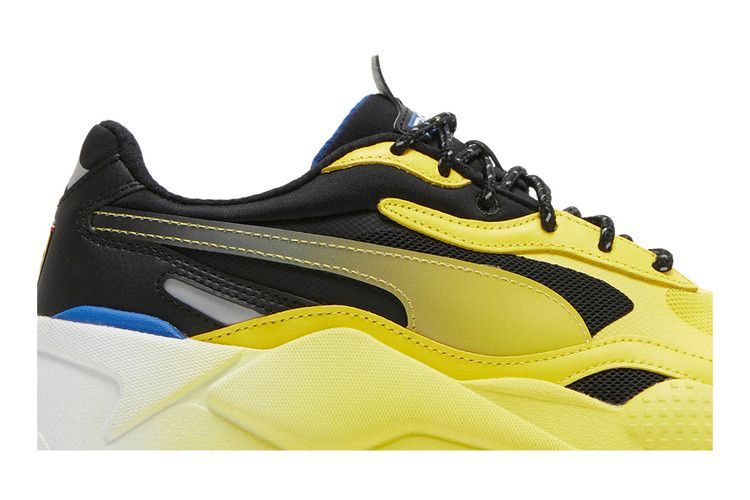 scuderia-ferrari-x-race-rs-x3-vibrant-yellow-306628-03_01