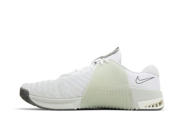 Кроссовки Nike Metcon 9 'White Bright Mandarin'