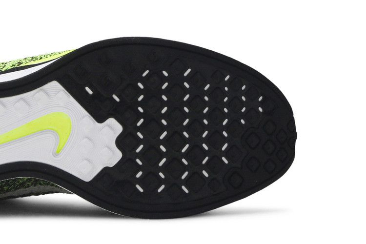 Кроссовки Nike Flyknit Racer 'Volt Sequoia'