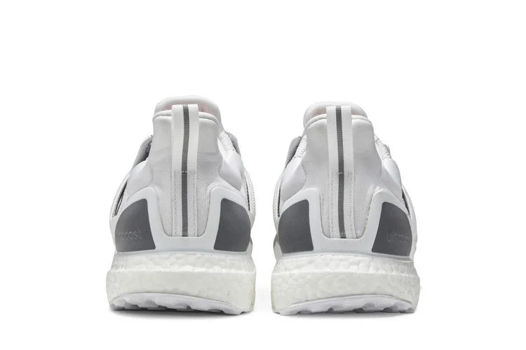 Кроссовки adidas UltraBoost Reflective 'Crystal White'