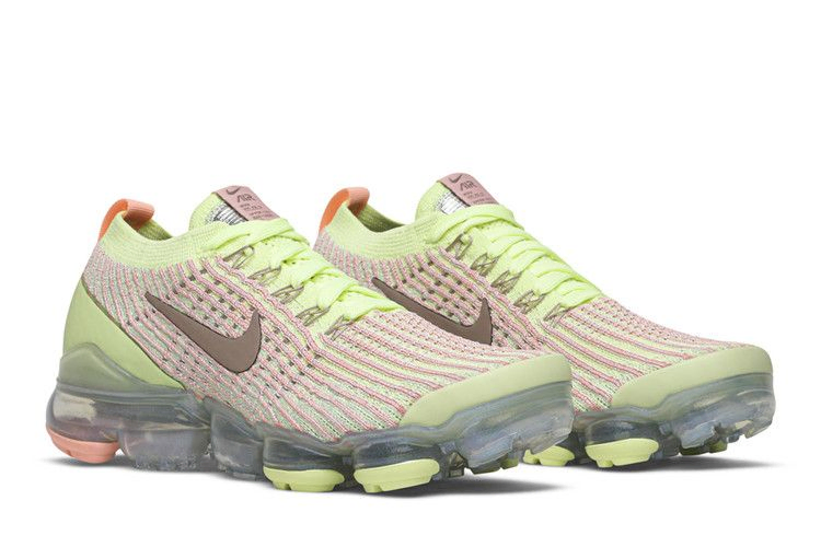 wmns-air-vapormax-flyknit-3-barely-volt-aj6910-700_07