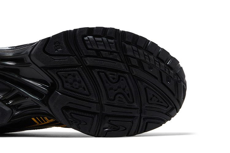 Кроссовки Marvel vs. Capcom x Kith x ASICS Gel Kayano 14 'Wolverine'