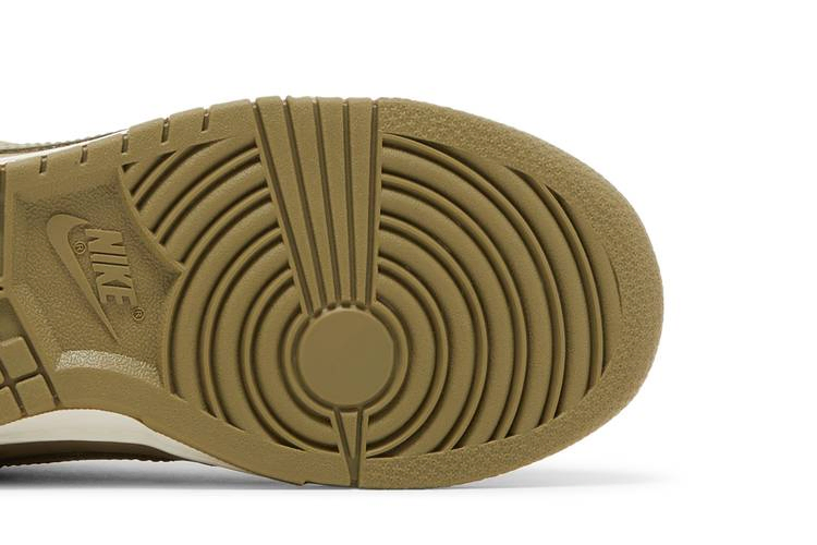 wmns-dunk-low-premium-neutral-olive-dv7415-200_04