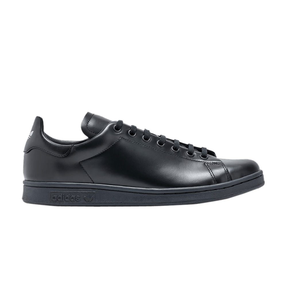 dover-street-market-x-stan-smith-black-dsmstanblk