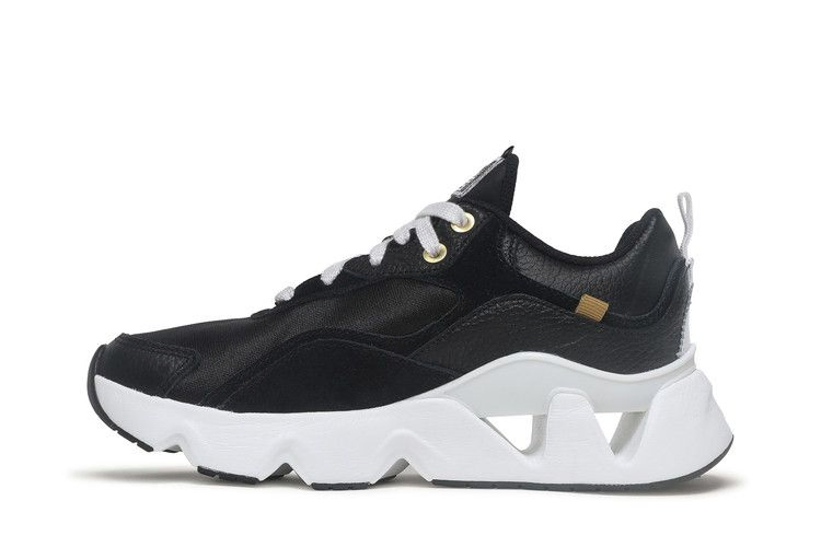 serena-williams-design-crew-x-wmns-ryz-365-2-black-metallic-gold-dj1518-001_02