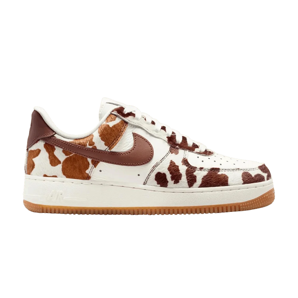 Krossovki-Nike-Wmns-Air-Force-1-Low-Cow-Print-Brown