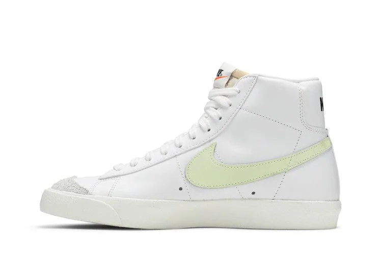 Кроссовки Nike Wmns Blazer Mid '77 'Barely Volt'