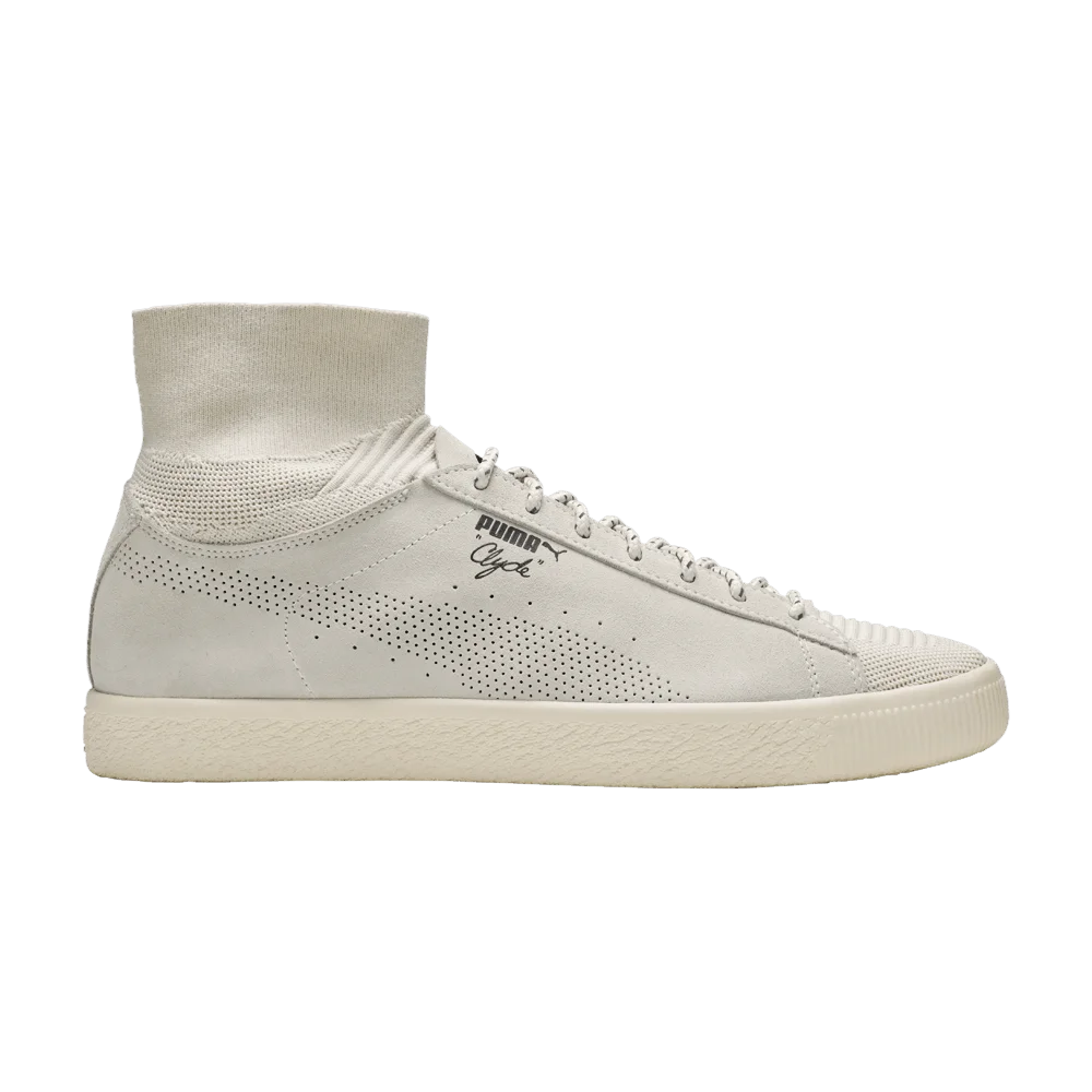 Krossovki-BKRW-x-Puma-Clyde