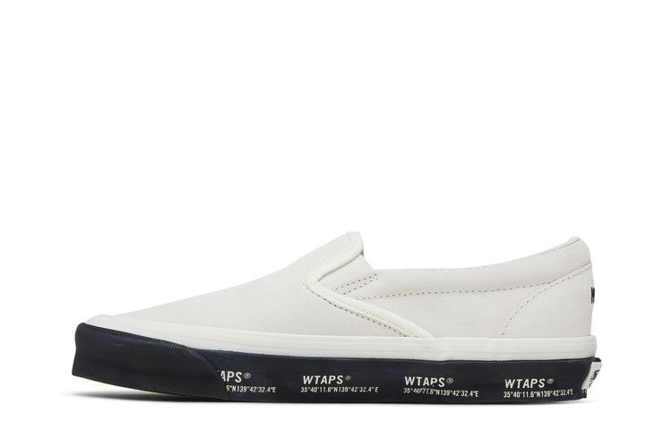 wtaps-x-classic-slip-on-lx-white-black-vn0a45jk20f1_02