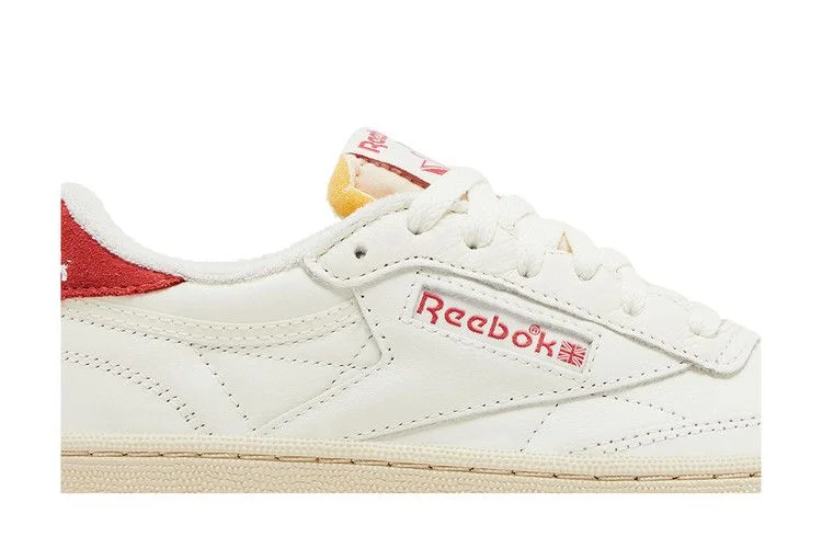 Кроссовки Reebok Wmns Club C 85 Vintage 'Chalk Red'
