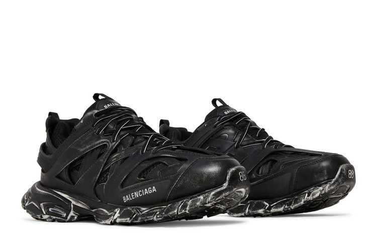 balenciaga-track-sneaker-faded-black-542023-w3cn2-1000_07