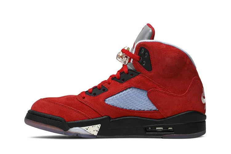 Krossovki-Trophy-Room-x-Air-Jordan-5-Retro-Friends-Family-2