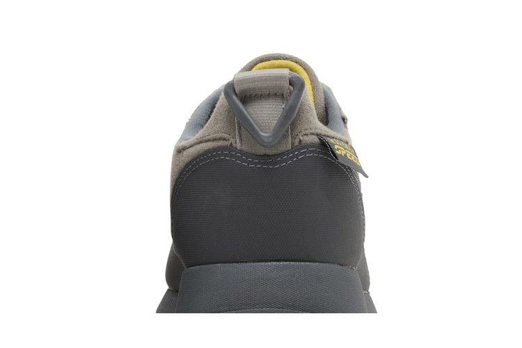 Кроссовки Reebok Spyder x Classic Leather Trail 'Cement Boldly Yellow'