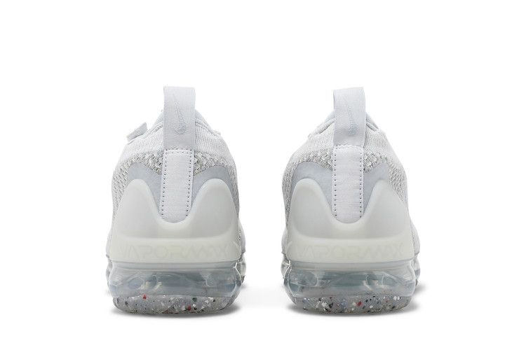 wmns-air-vapormax-2021-flyknit-white-pure-platinum-dc4112-100_05