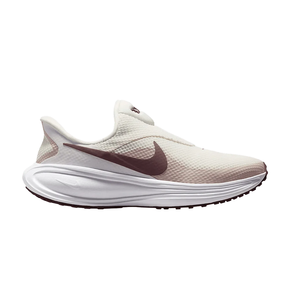 Кроссовки Nike Wmns Revolution 8 EasyOn 'Phantom White'