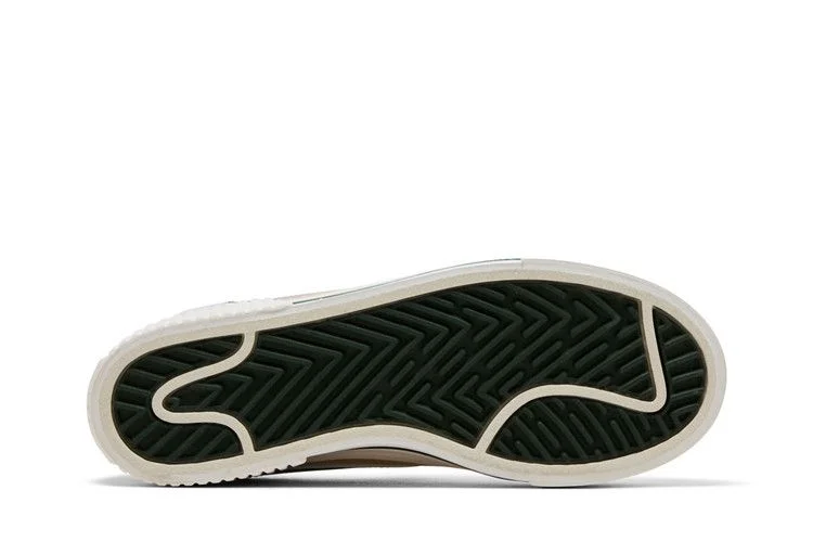 Кроссовки Nike Wmns Court Legacy Lift 'White Fir'