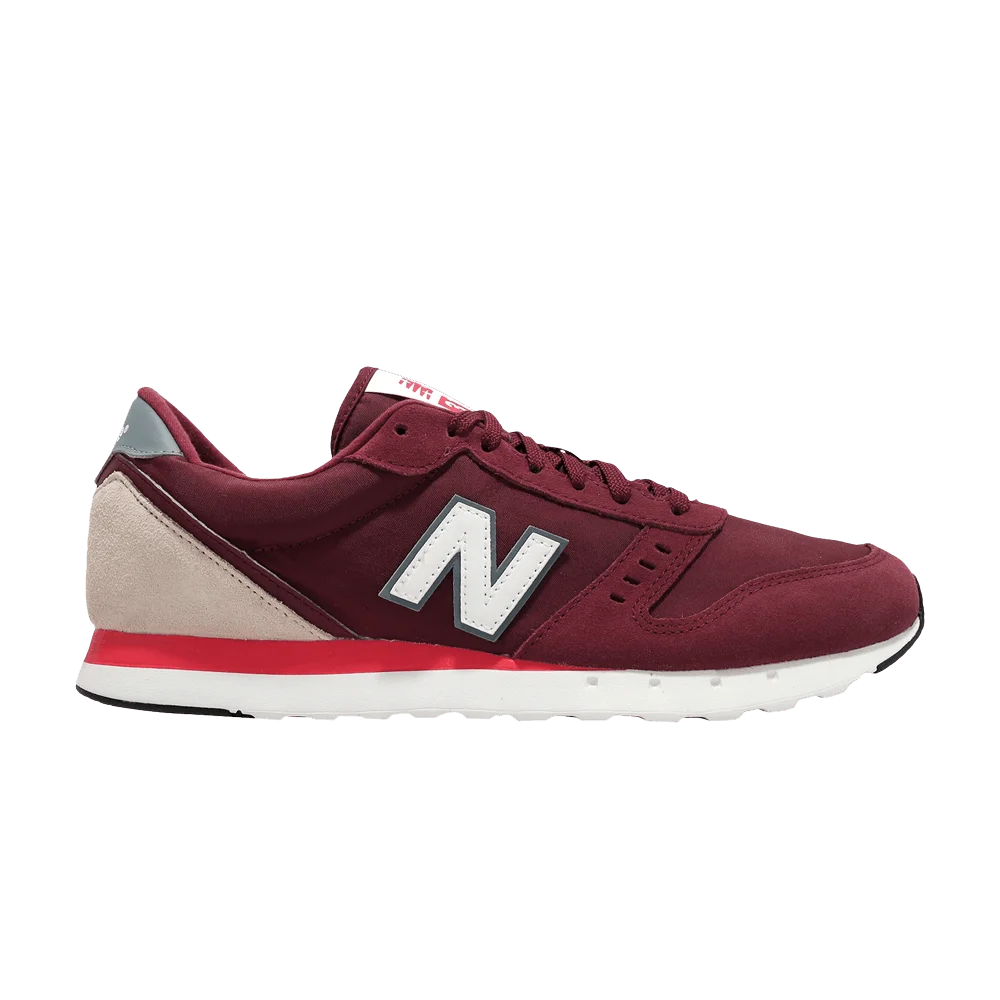 Krossovki-New-Balance-311-Burgundy