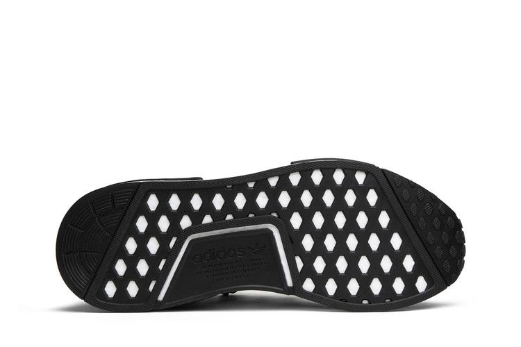 atmos-x-nmd_r1-black-g27331_03