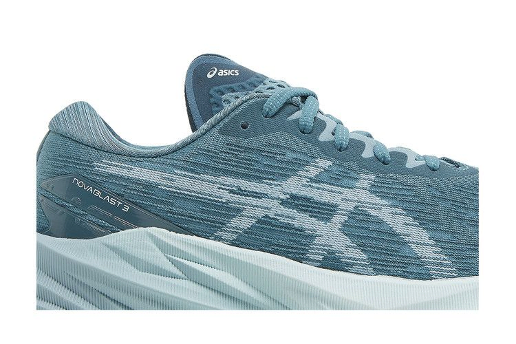 Кроссовки ASICS Wmns Novablast 3 'Misty Pine Smoke Blue'