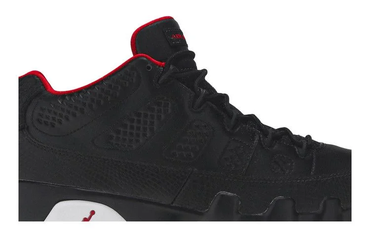Krossovki-Air-Jordan-9-Retro-Low-Snakeskin-1