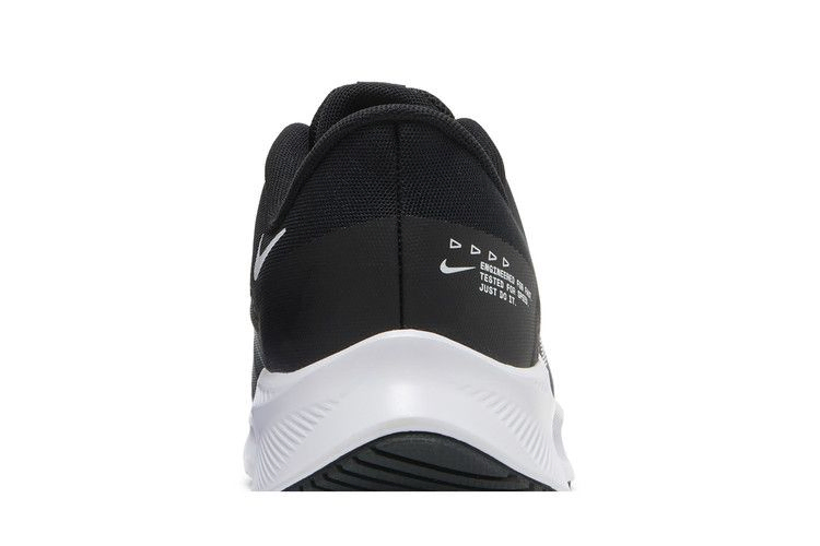 Кроссовки Nike Quest 4 'Black White'