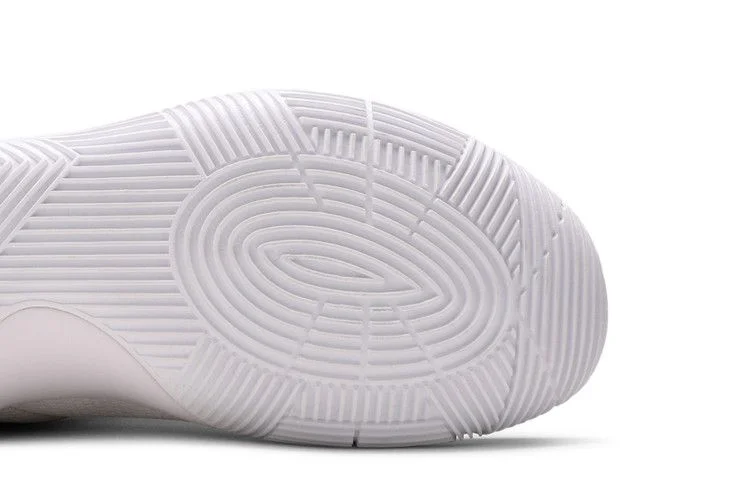 Krossovki-Nike-Kyrie-2-USA-4