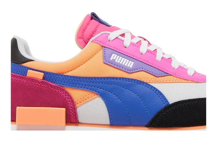 Krossovki-Puma-Wmns-Future-Rider-Play-On-White-Multi-1