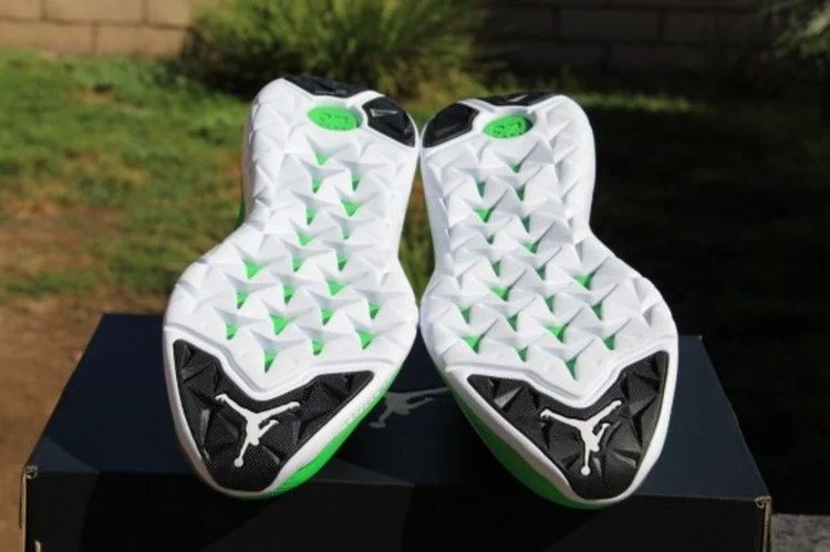 Krossovki-Air-Jordan-Flight-Runner-2-5-1