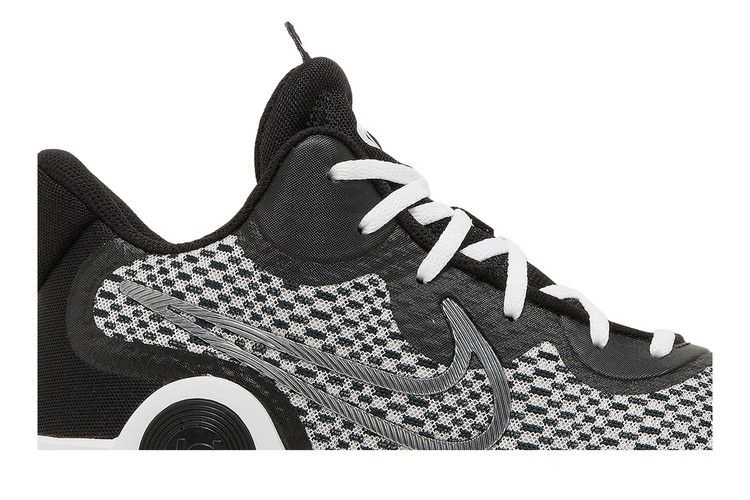 kd-trey-5-ix-black-metallic-cool-grey-cw3400-006_01