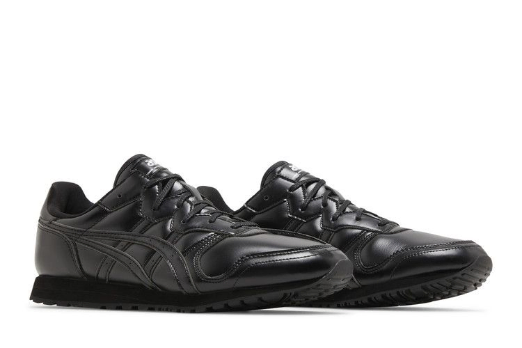 comme-des-garcons-shirt-x-oc-runner-black-1201a845-001_07