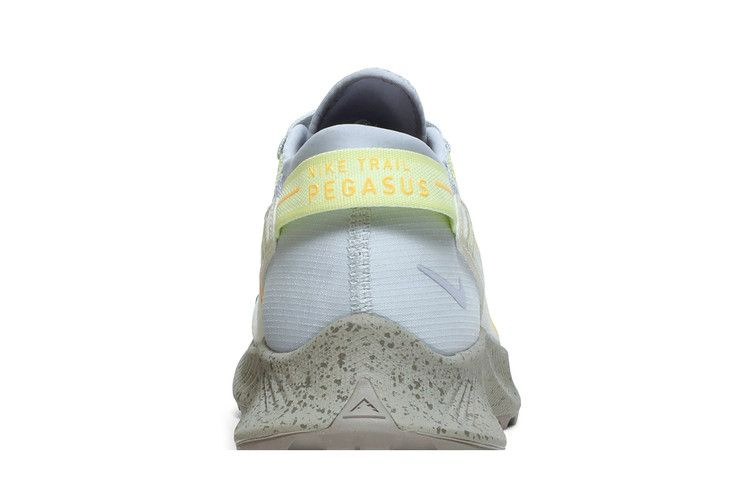 Кроссовки Nike Wmns Pegasus Trail 2 'Limelight Laser Orange'