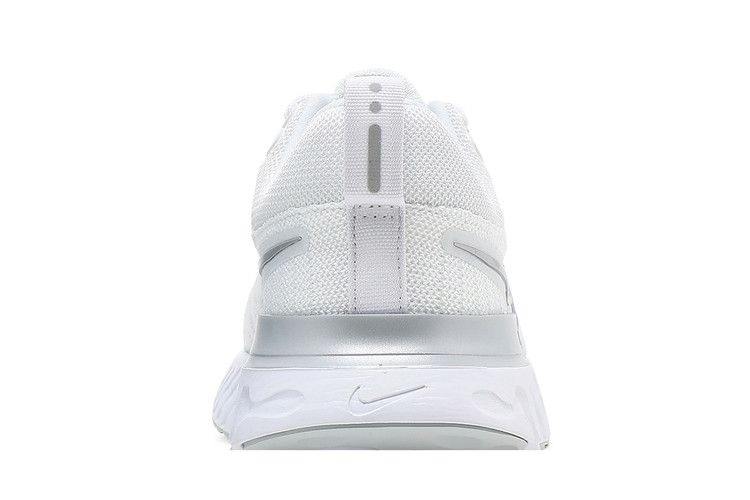 wmns-react-infinity-run-flyknit-2-white-metallic-silver-ct2423-102_06