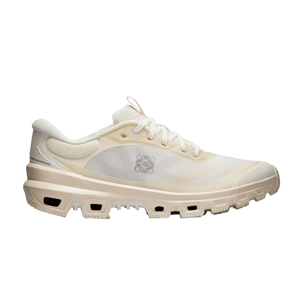 Krossovki-Loewe-x-ON-Wmns-Cloudventure-2-Eggshell