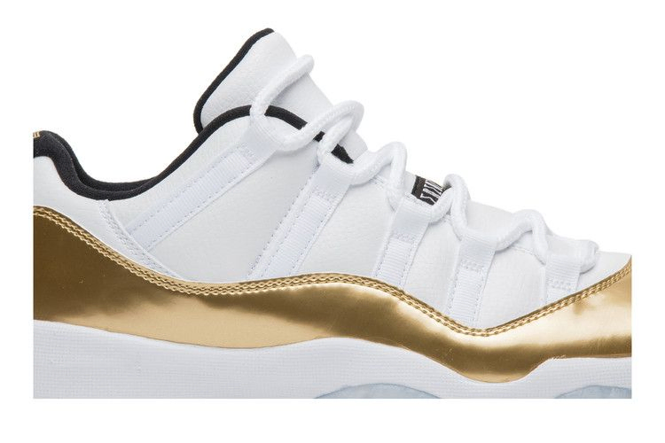 Кроссовки Air Jordan 11 Retro Low 'Closing Ceremony'